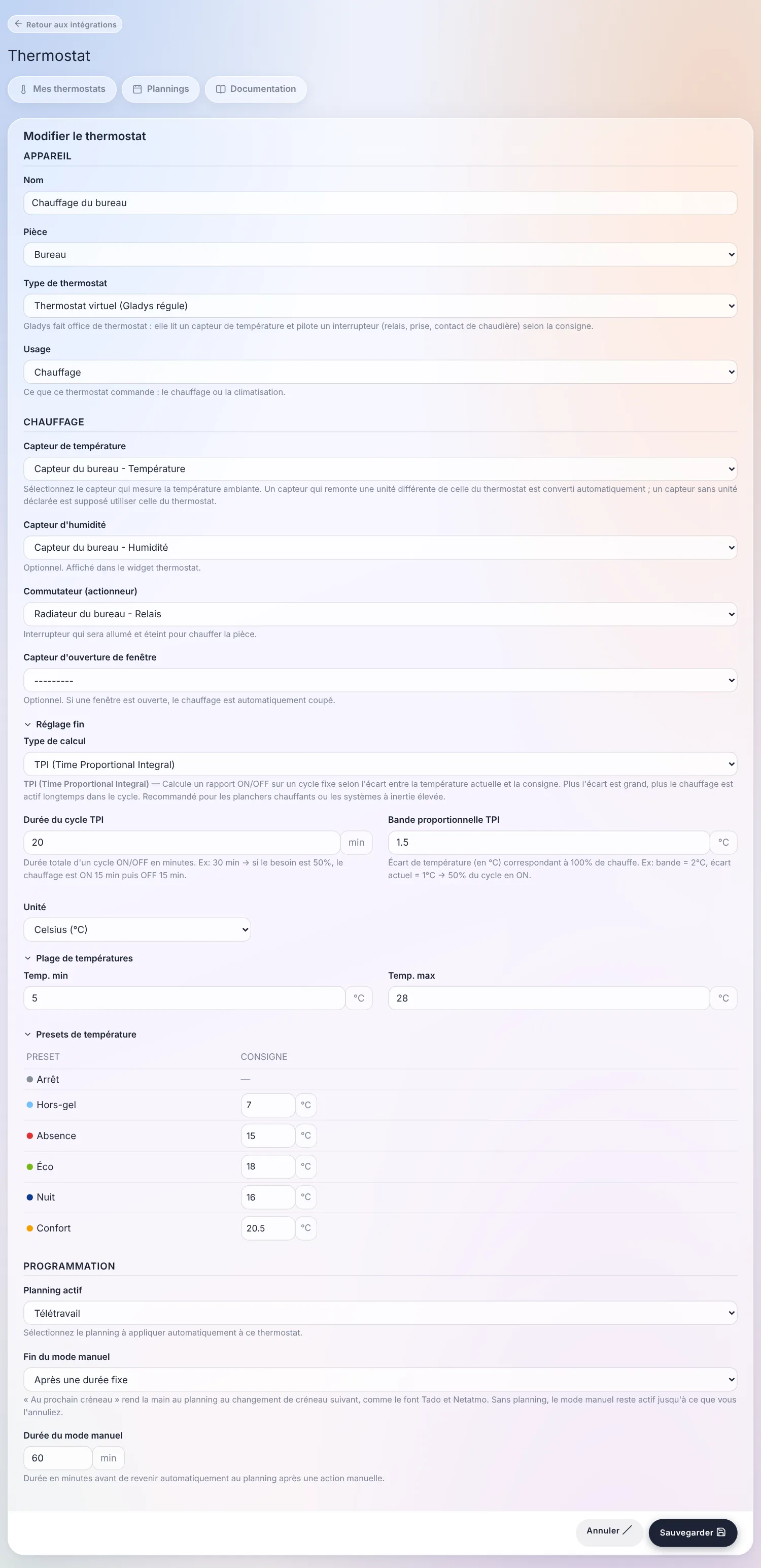 Le formulaire d'un thermostat virtuel : capteur, interrupteur, régulation et préréglages